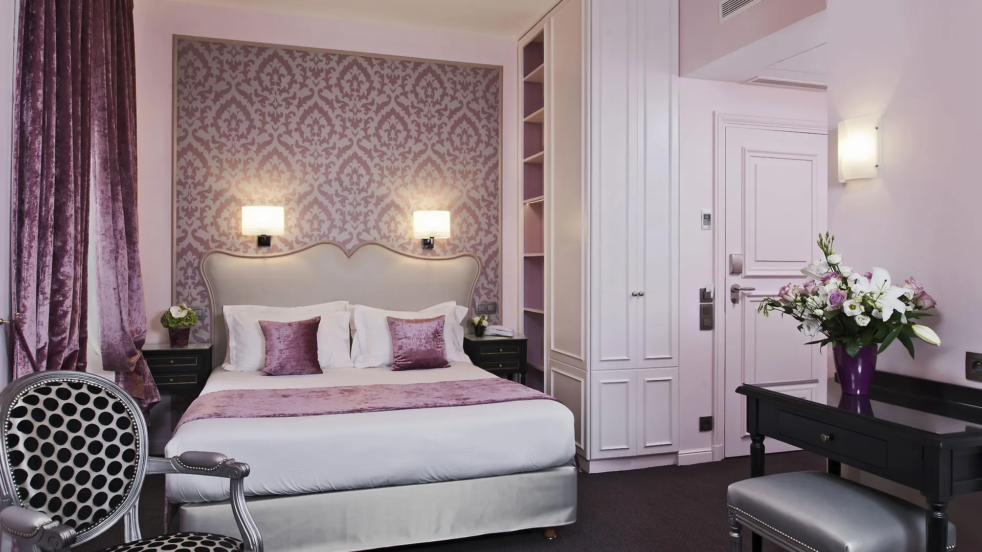 Saint-petersbourg Opera & 4*