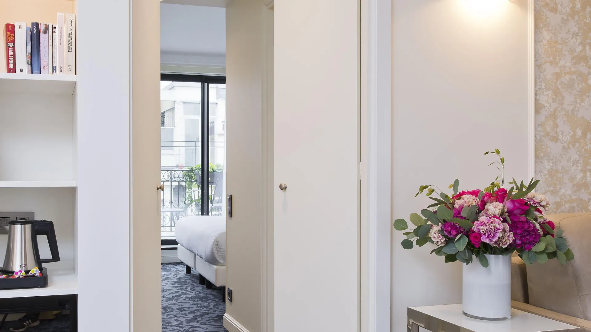 Saint-petersbourg Opera & Hotel 4*