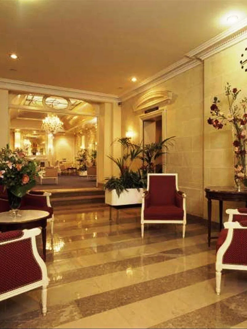 Hotel Saint-petersbourg Opera & Parijs
