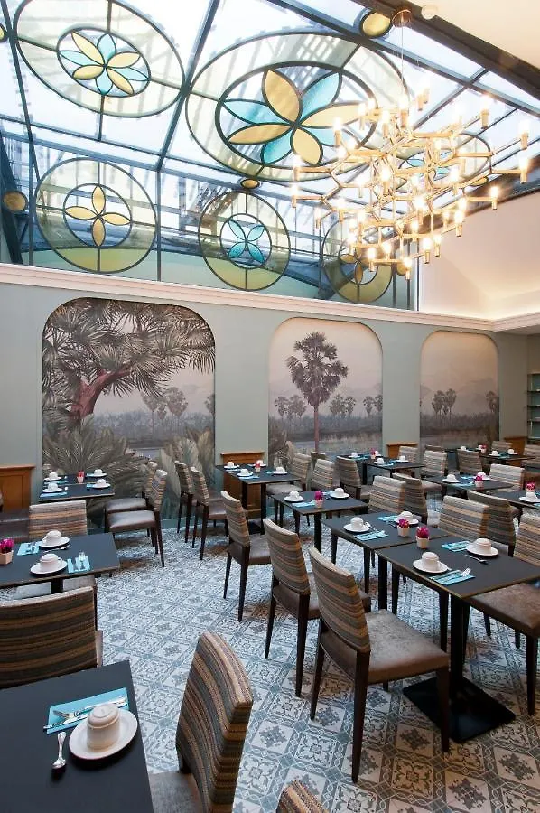 Saint-petersbourg Opera & Hotel 4*