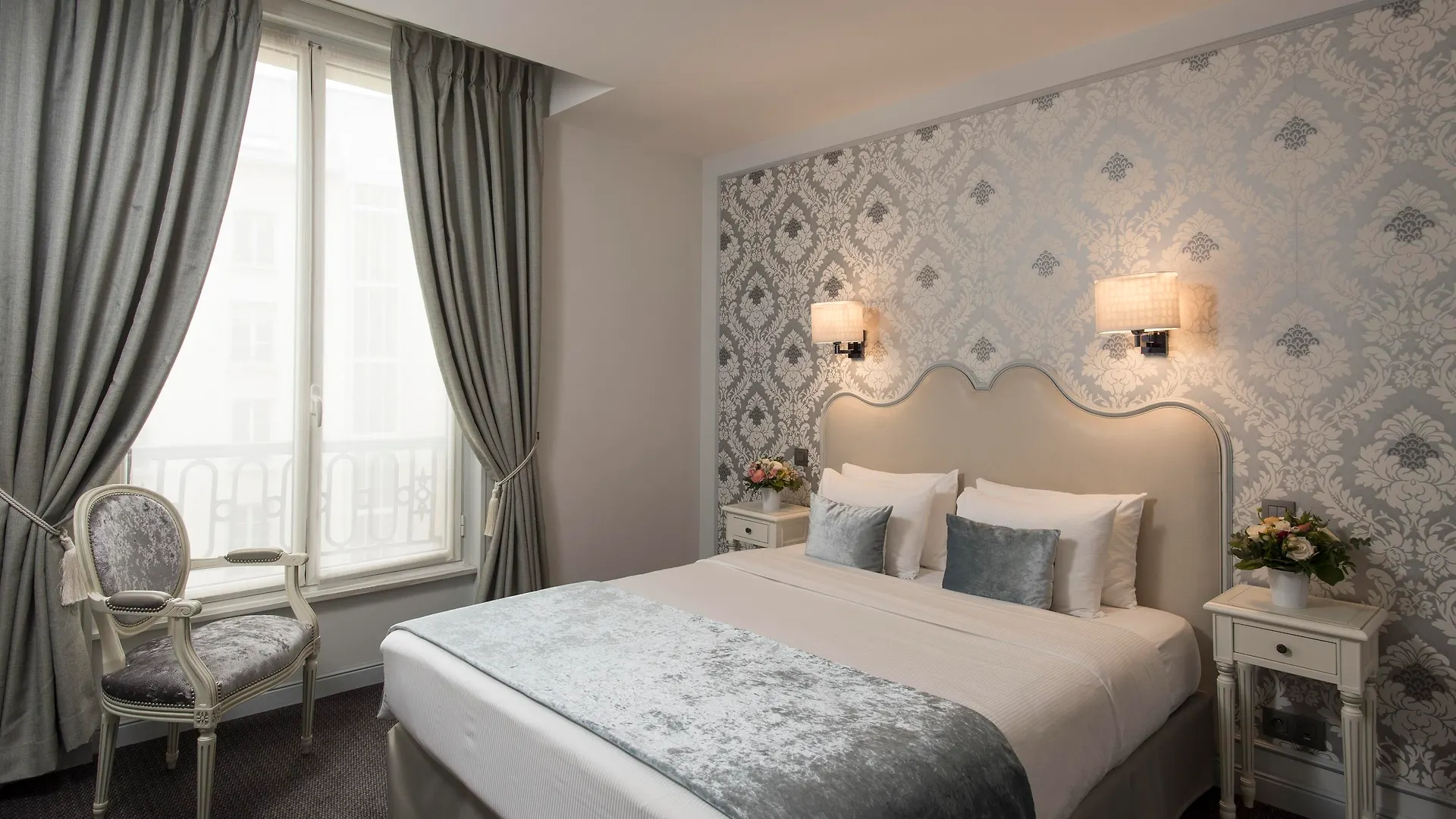 Saint-petersbourg Opera & 4*